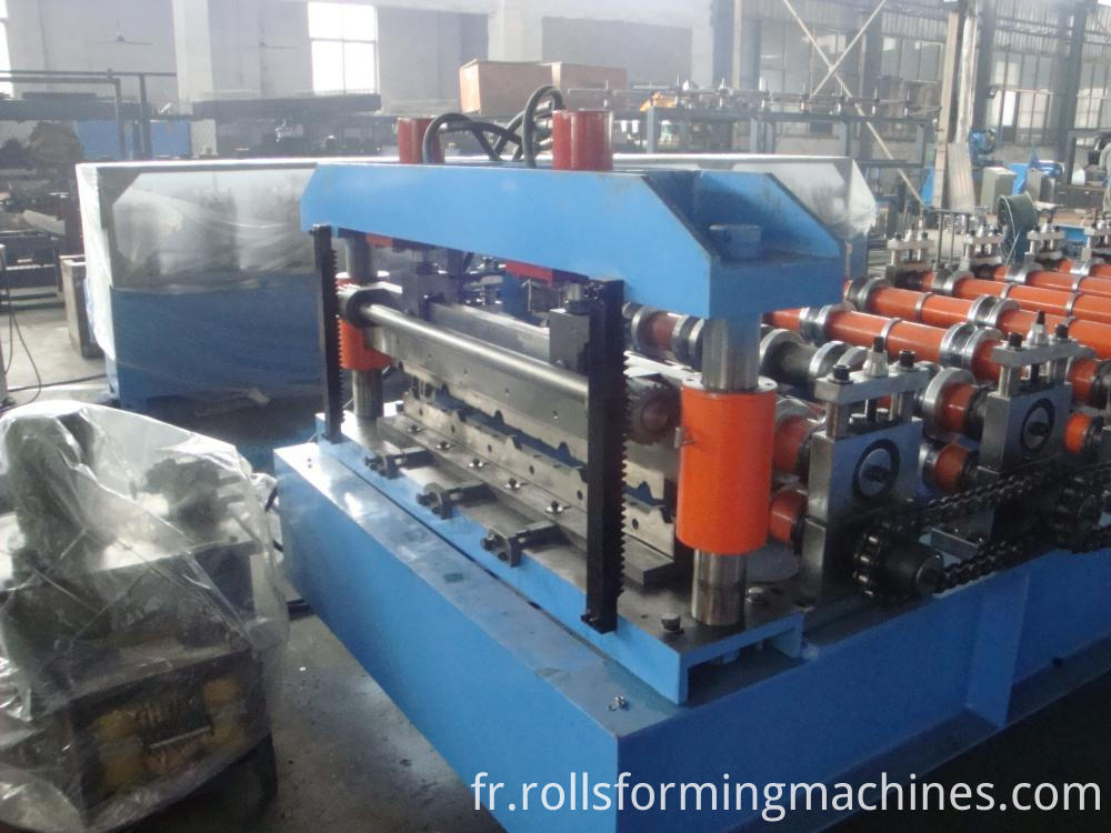 DSC01548 cold roll forming line